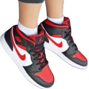 Nike Air Jordan 1 AJ1 Mid GS Bred Toe Black Red Wht Shoes Sz 6Y Women 8 Flaws